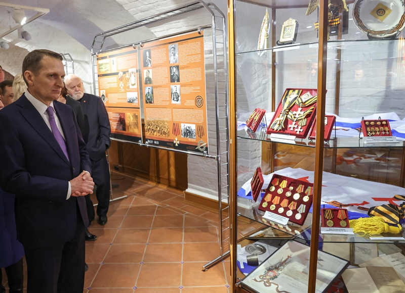 Председатель Российского исторического общества Сергей Нарышкин на выставке